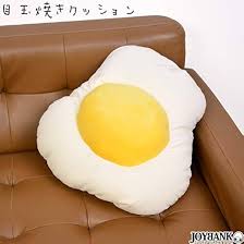 「もちもち卵型ビーズクッション」