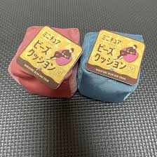 セリア ミニチュアビーズクッション